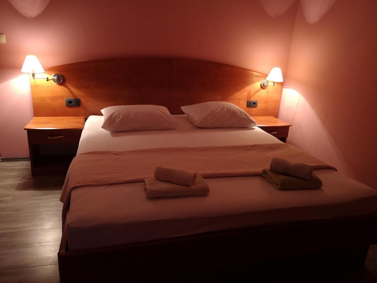Apartmani Olivera 2 Supetarska Draga Szoba fotó