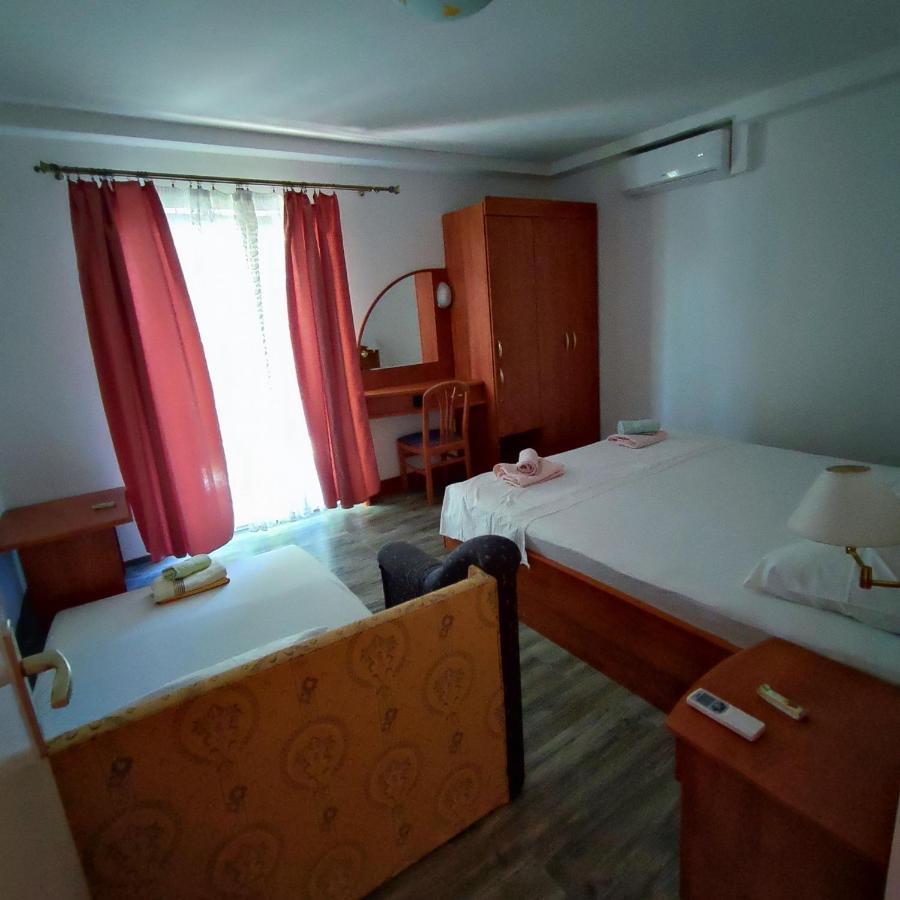 Apartmani Olivera 2 Supetarska Draga Kültér fotó