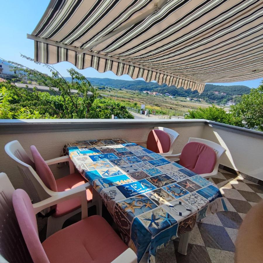 Apartmani Olivera 2 Supetarska Draga Kültér fotó